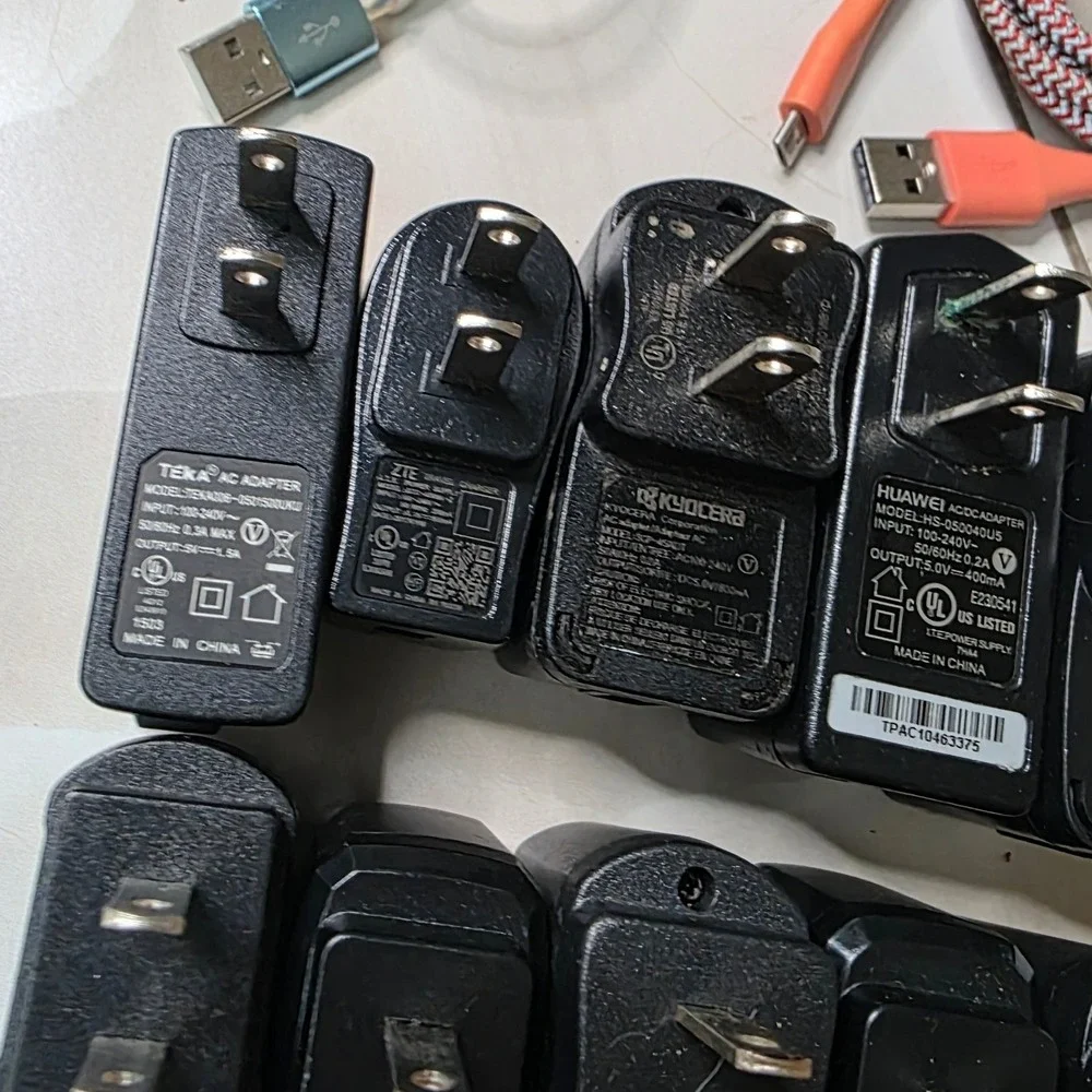 10 USB Wall Charger Adapters 3 Cables‎ Huawei Kyocera ZTE Schok UMX Mixed W4